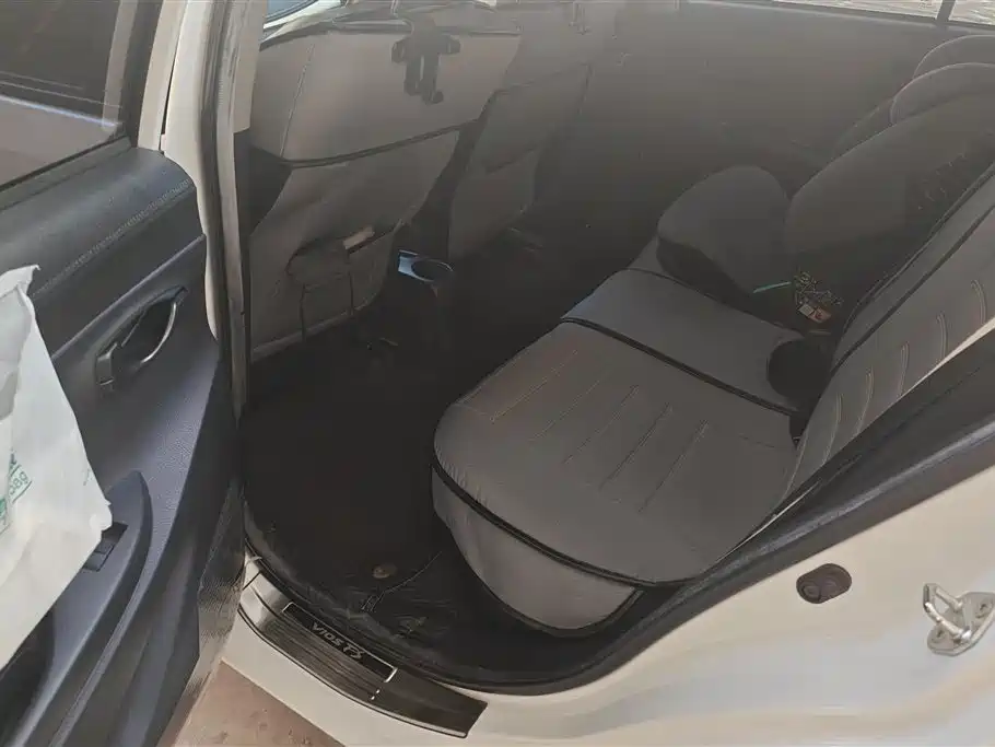 Toyota Vios FS 2017 1.5L CVT Fengchi Edition фото 11