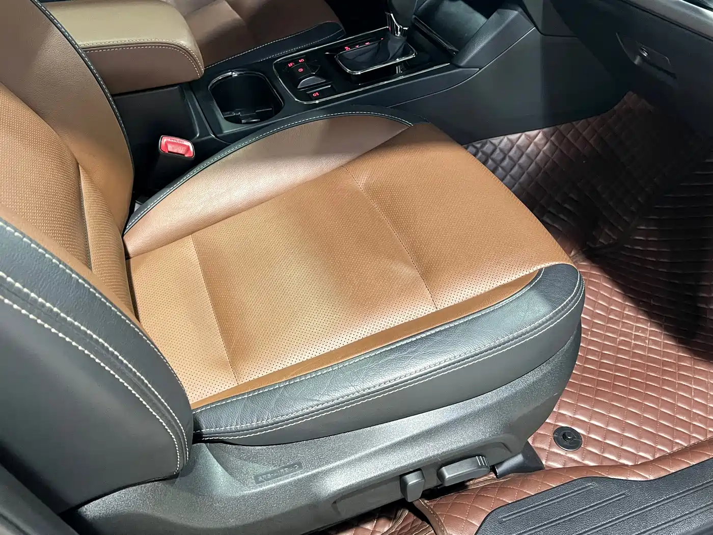 Subaru Outback 2020 Facelift 2.5i Sport Navigation Edition EyeSight фото 24