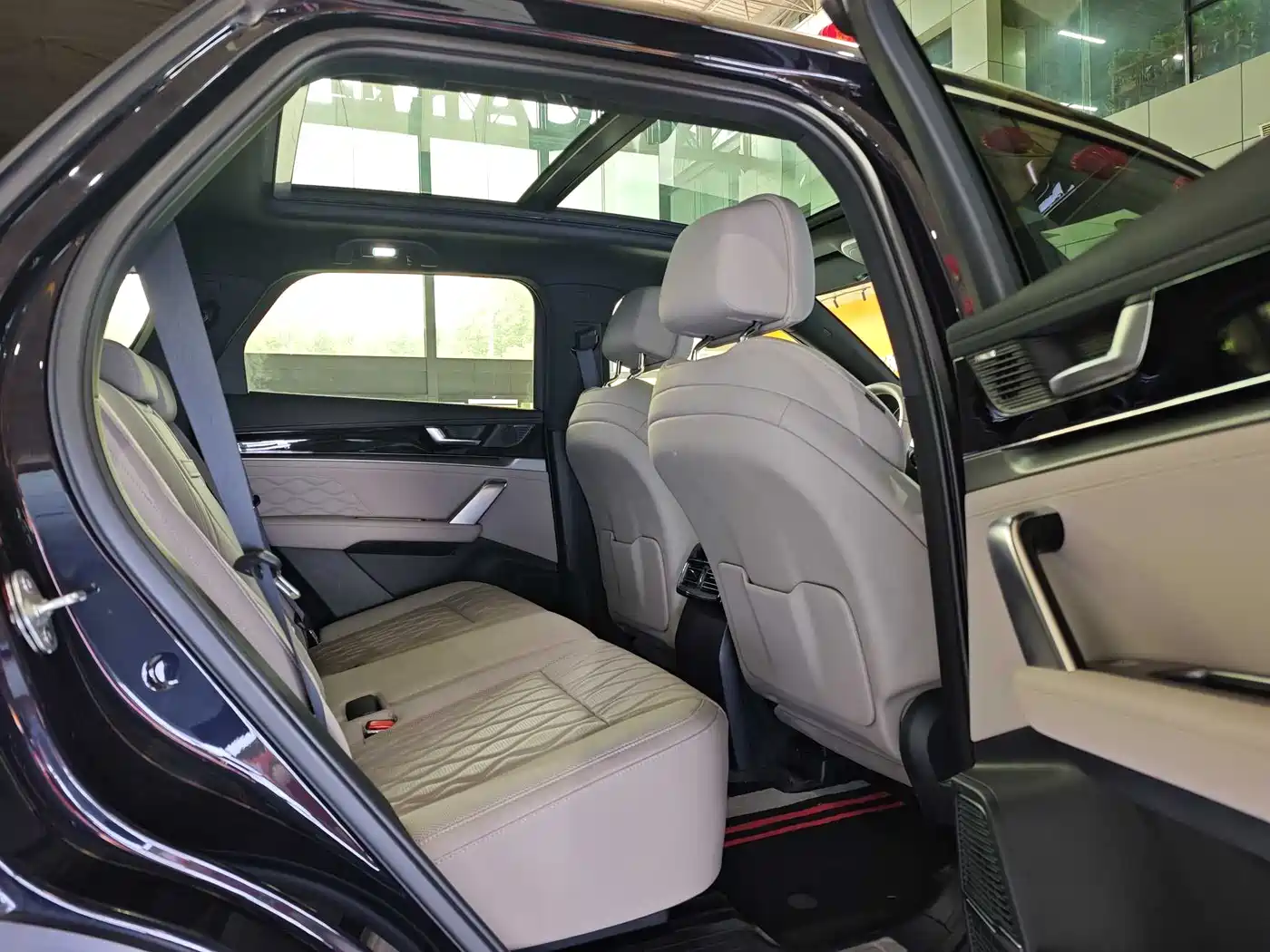 BYD Tang New Energy 2025 Smart Driving Edition DM-i 115KM Flagship фото 6