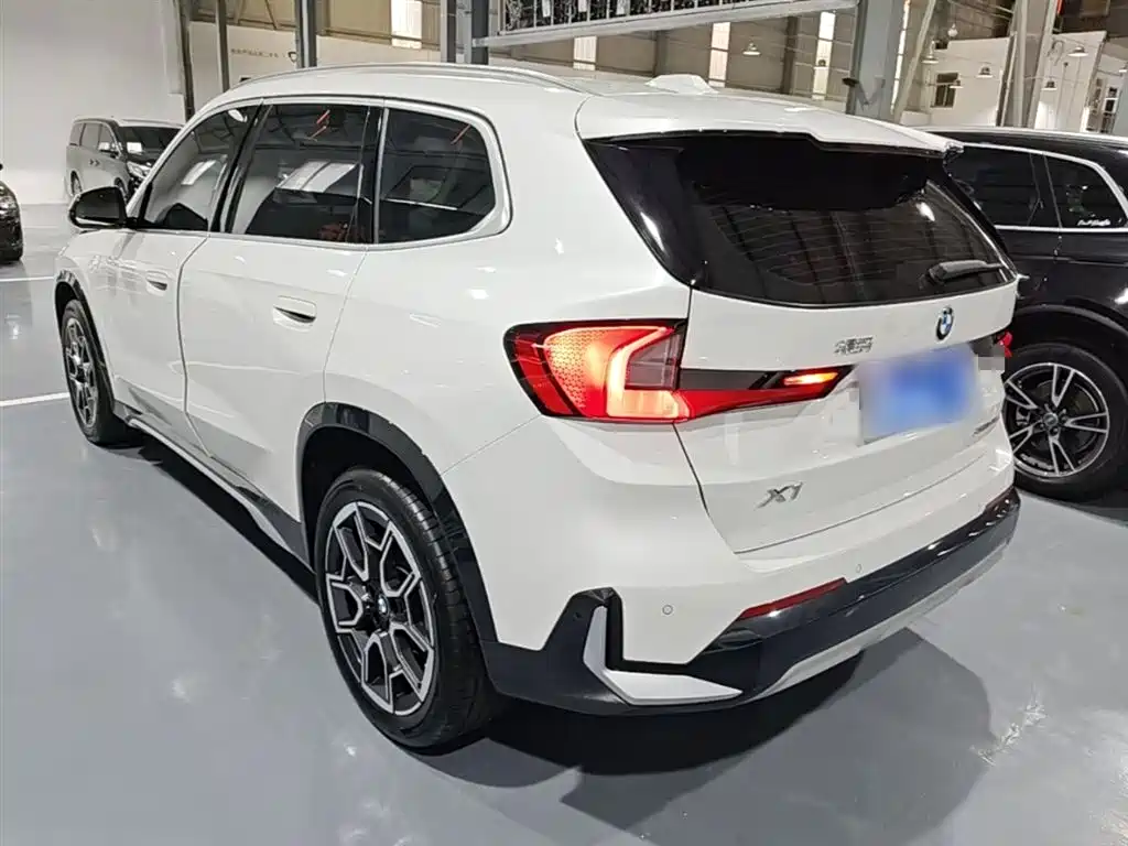 BMW X1 2023 sDrive25Li X Design Package фото 5