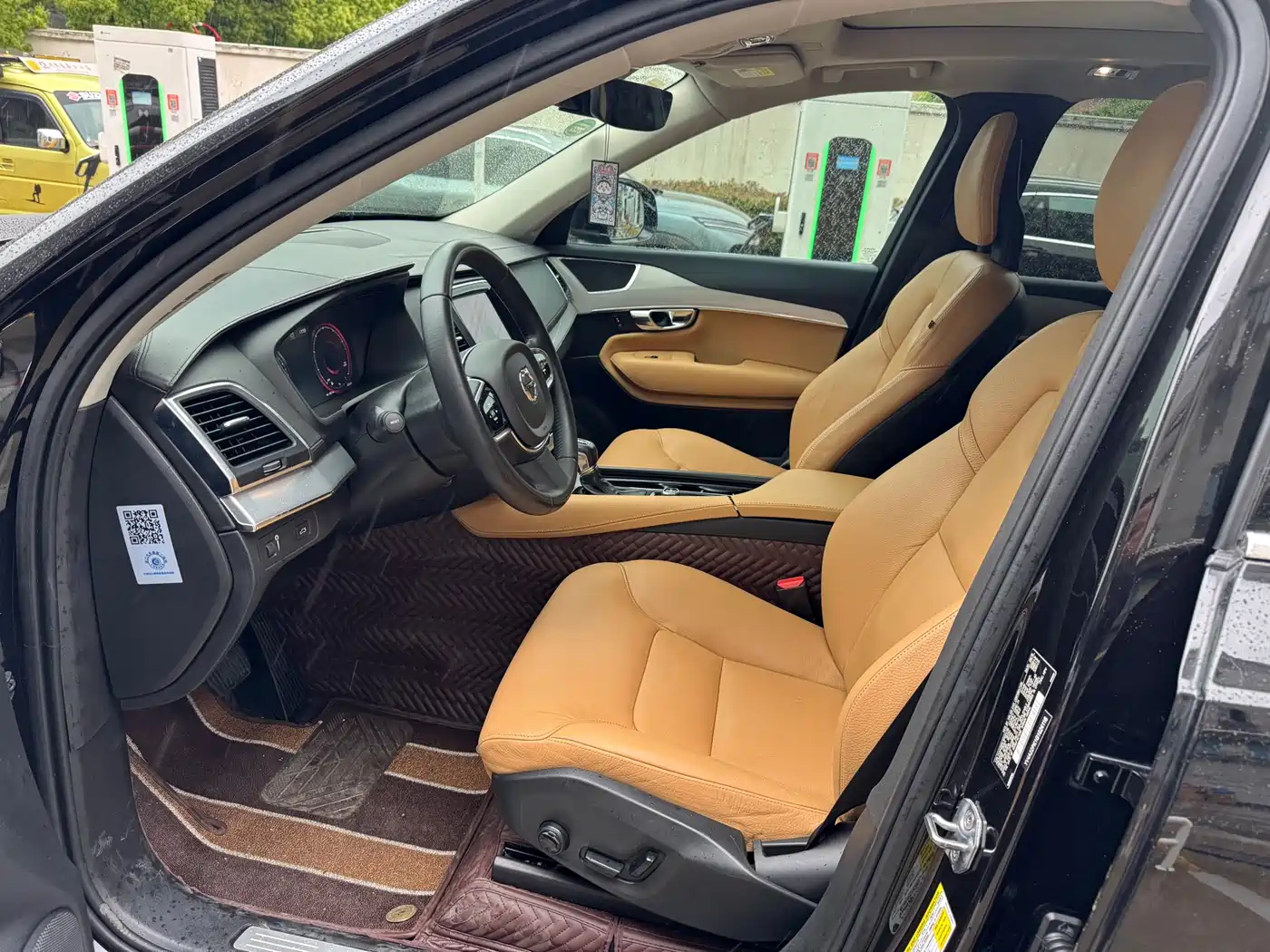 Фото 5 - Volvo XC90
