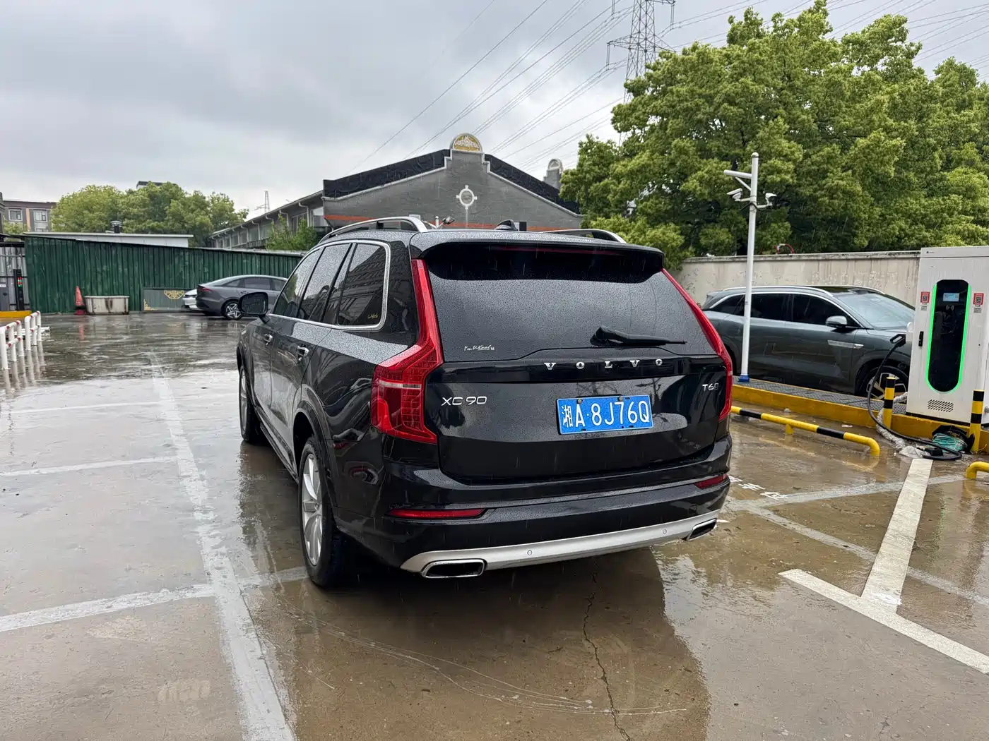 Фото 17 - Volvo XC90