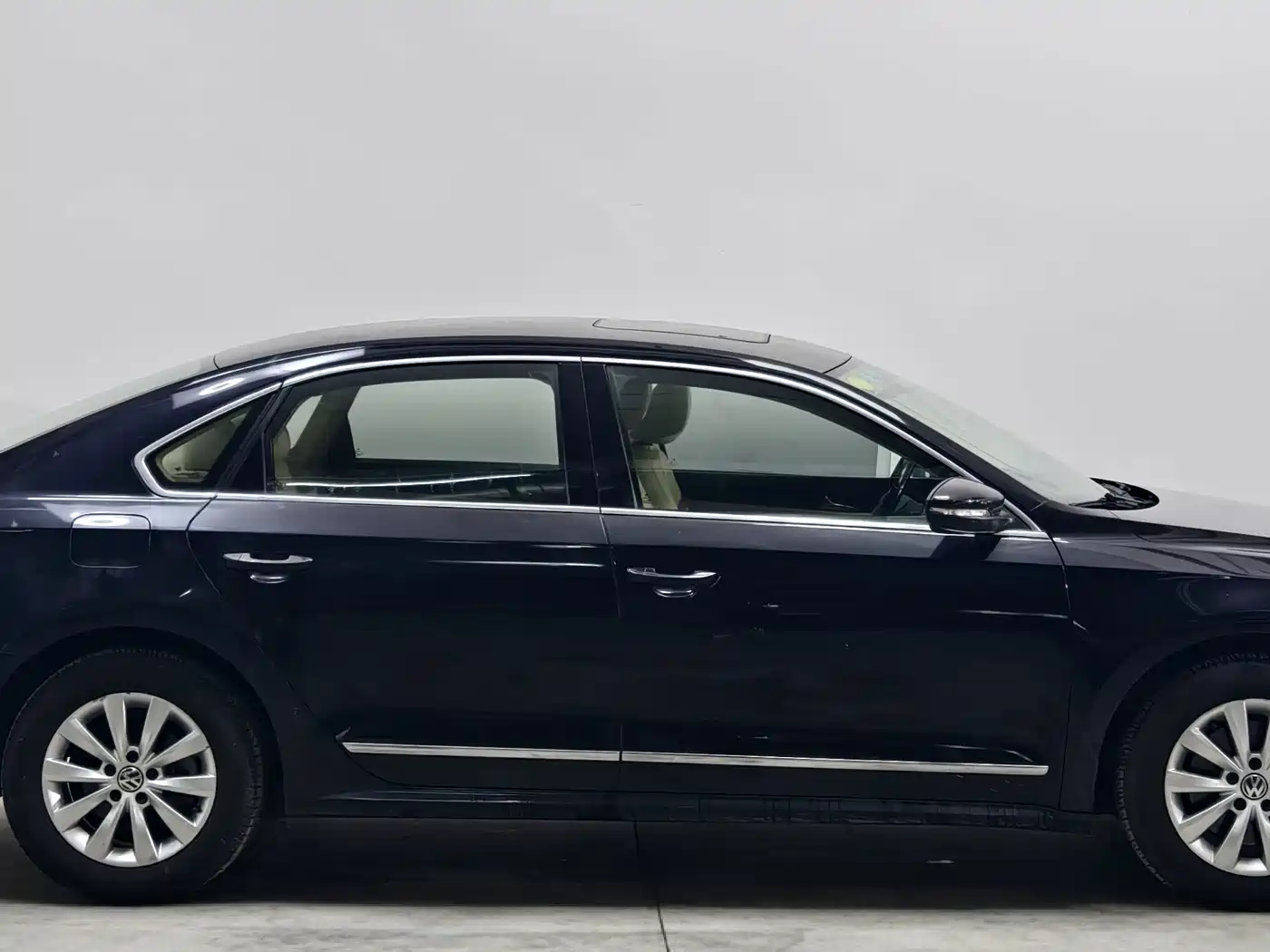 Фото 8 - Volkswagen Passat