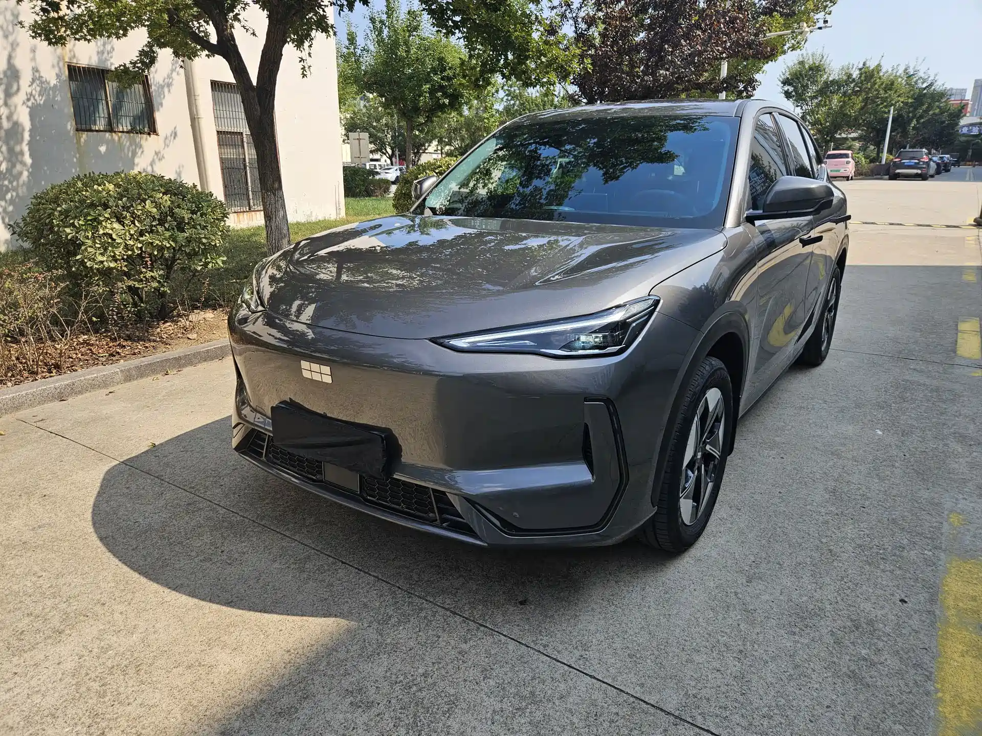 Фото 3 - Geely Galaxy Galaxy E5