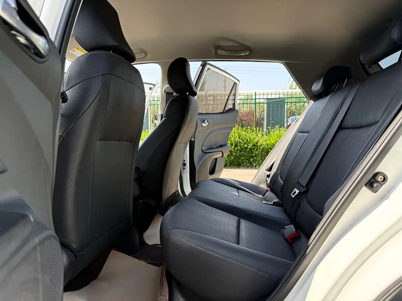 Kia KX1 2021 1.4L Automatic Fun Edition фото 12
