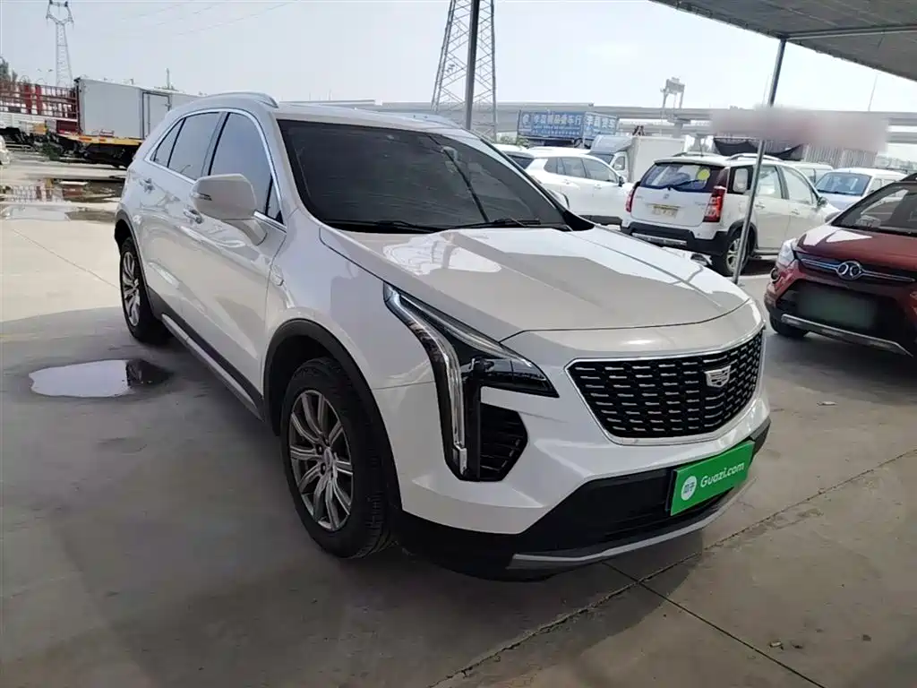 Cadillac XT4 2018 Model 28T 2WD Luxury фото 4