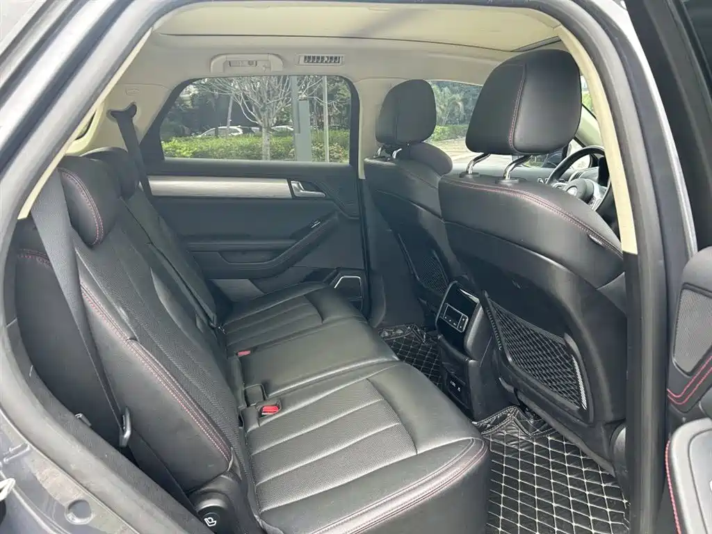 BYD Tang New Energy 2018 DM 2.0T AWD Smart Connection Enjoy Edition 7-Seater China V фото 12