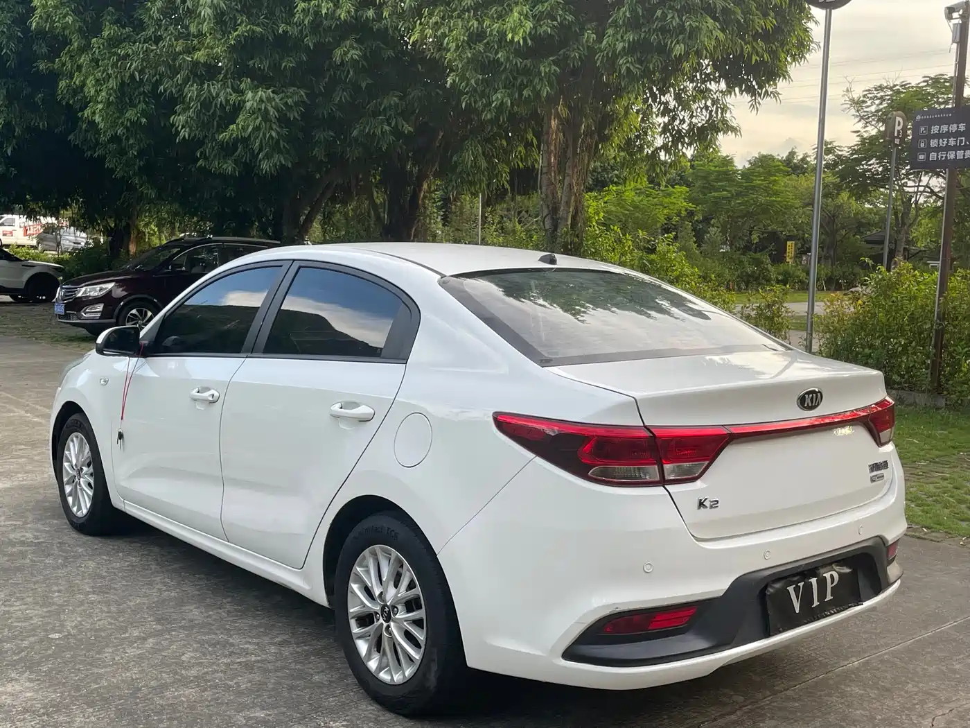 Kia K2 2019 Sedan 1.4L AT 15th Anniversary Special Edition GLS China VI фото 4