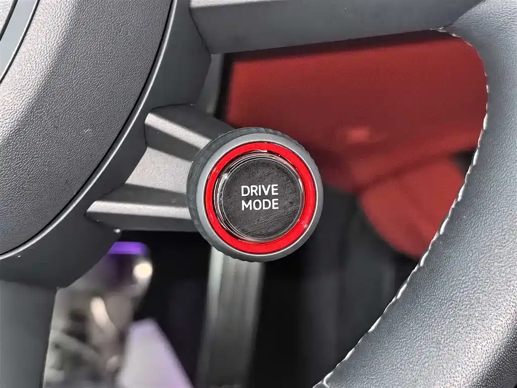 Xiaomi Auto Xiaomi SU7 2024 AWD Extended Range Advanced Smart Driving Max Edition фото 15