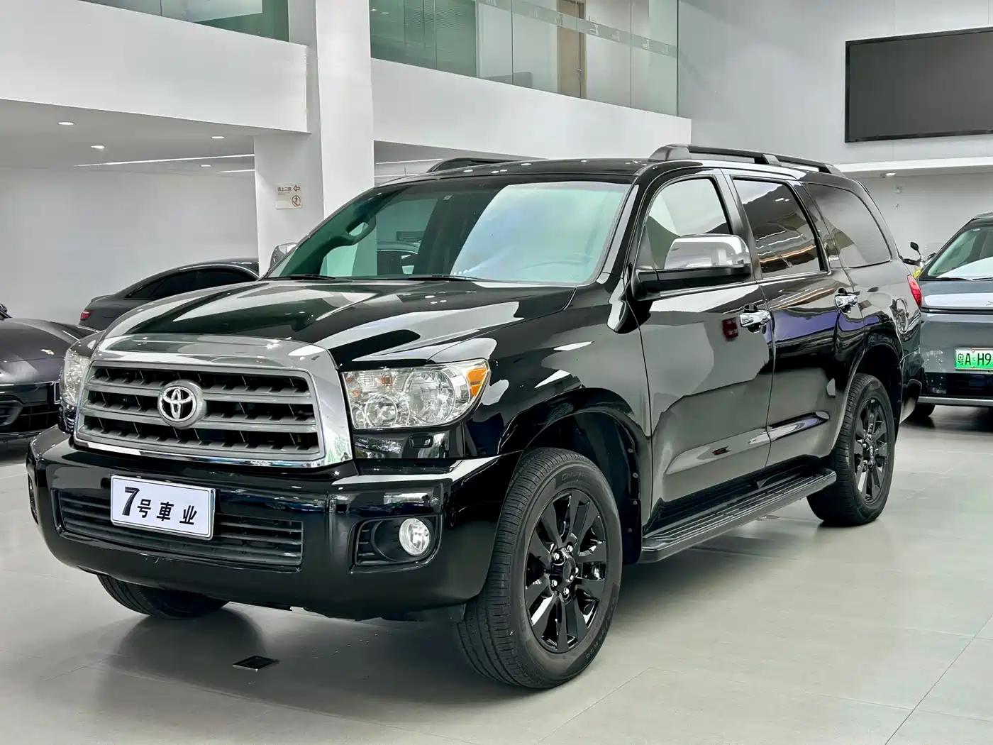 Toyota Sequoia 2010 5.7 Platinum Edition