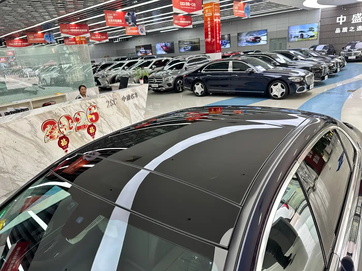 Mercedes-Benz E-Class 2018 E 300 L Luxury фото 4
