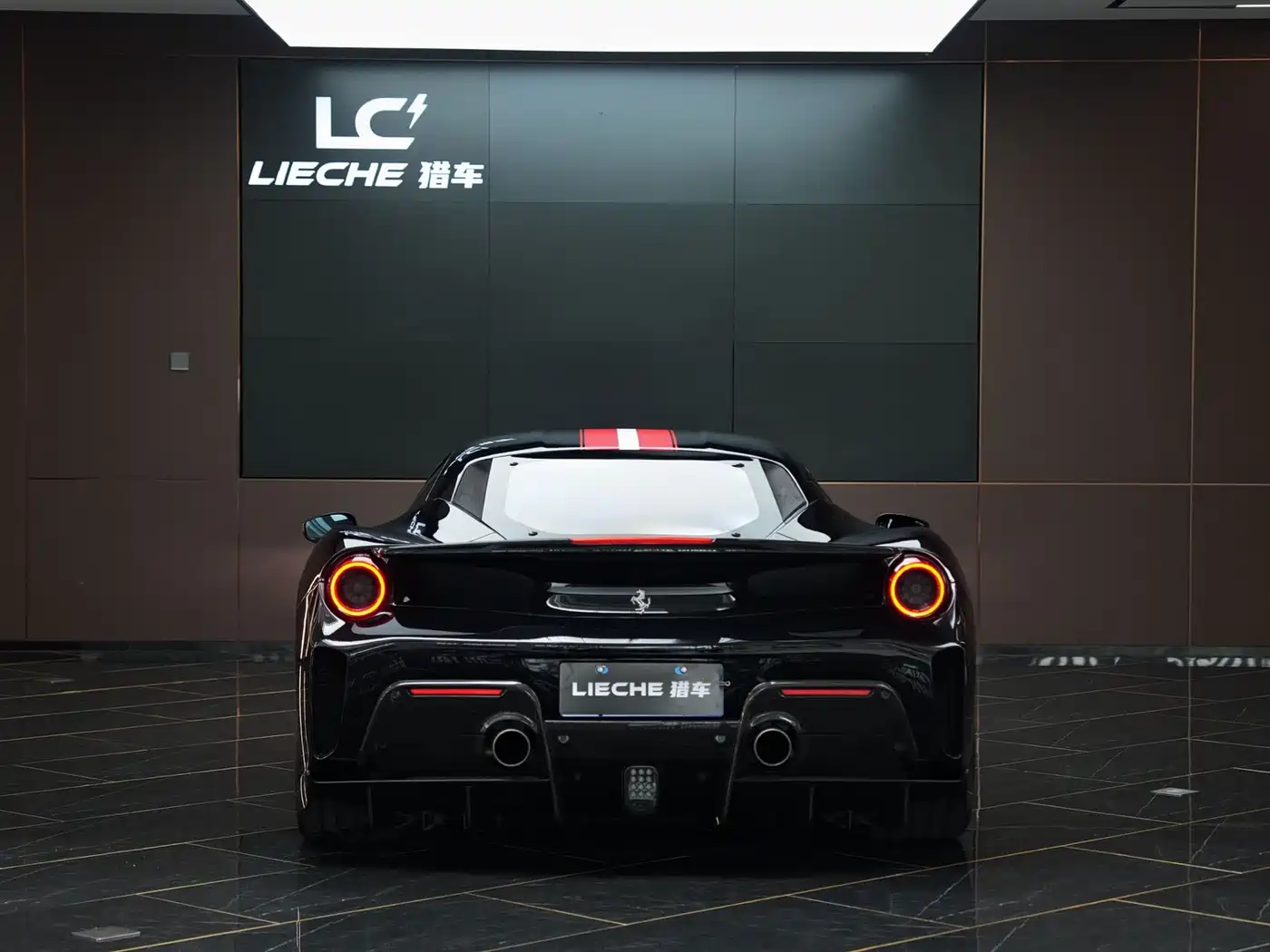 Ferrari 488 2019 2018 488 Pista