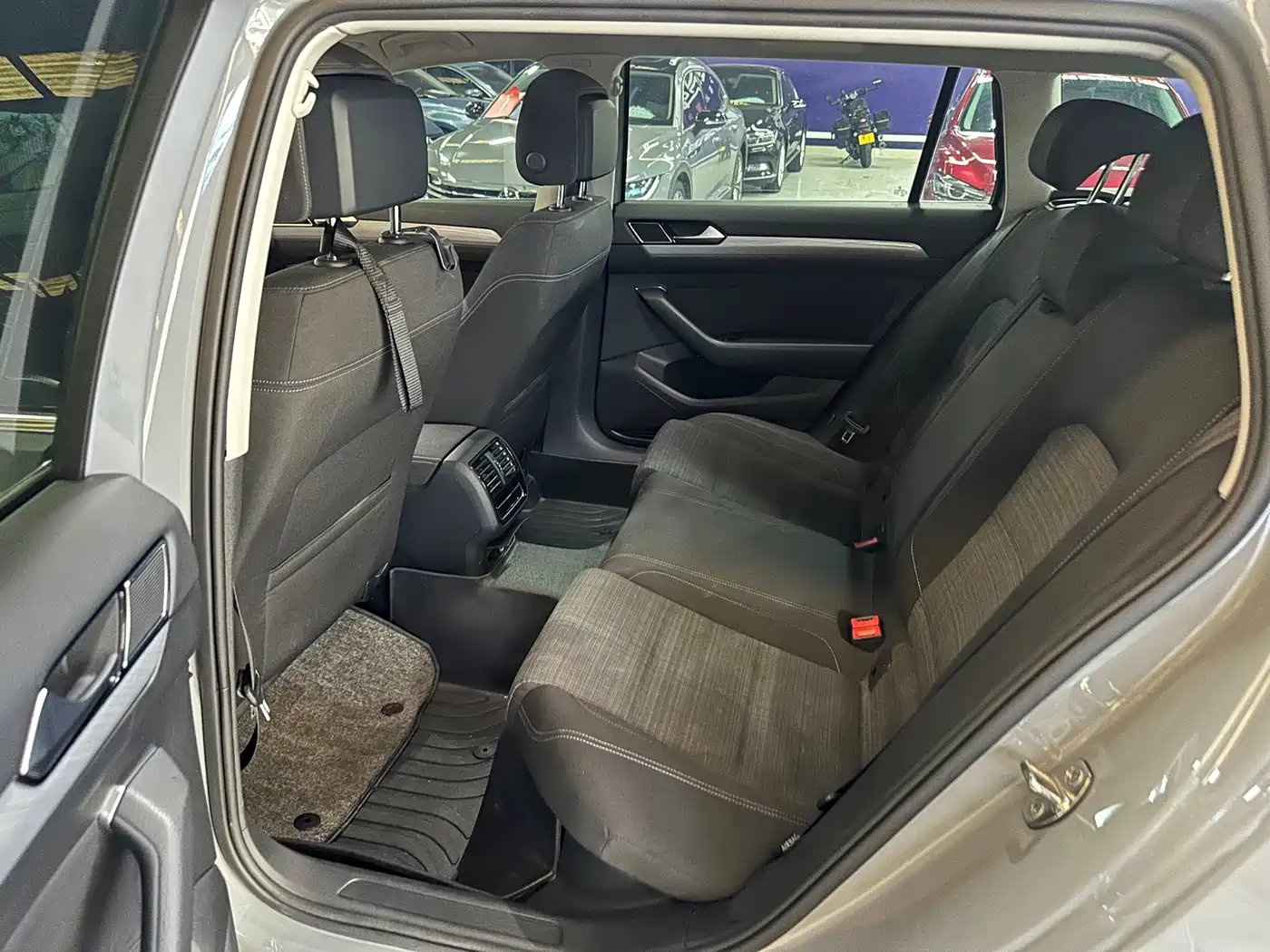 Volkswagen Weilan 2022 2021 2.0T Comfort Edition