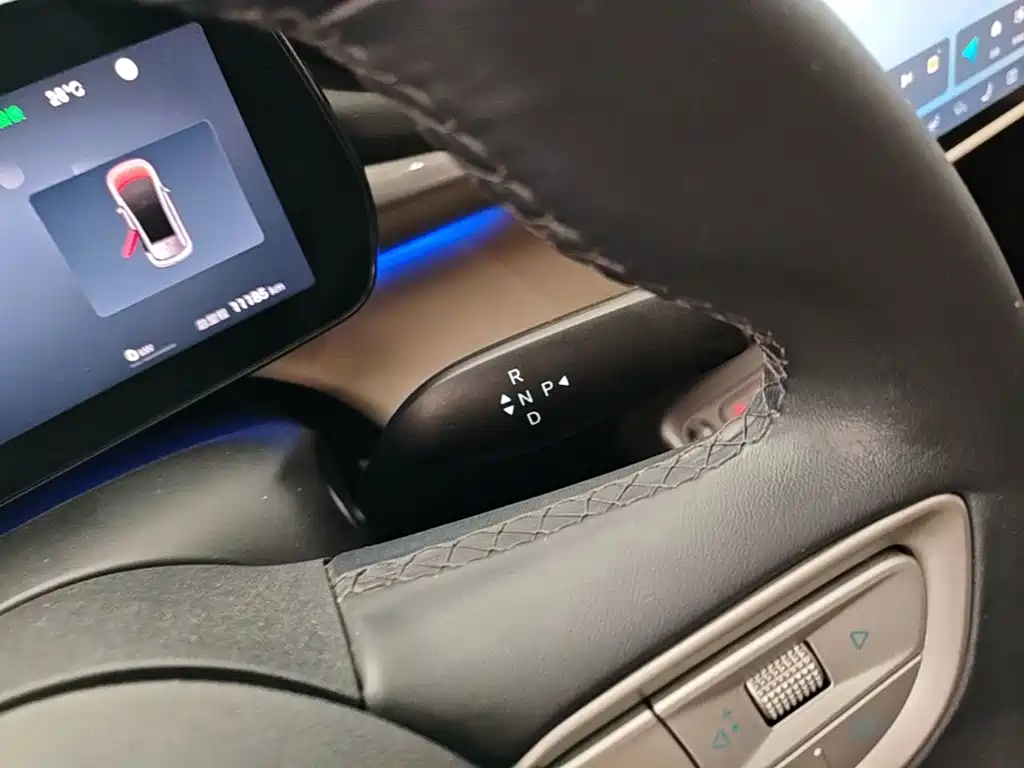 BYD Dolphin 2025 2025 Smart Drive Edition 410km Fashion Version