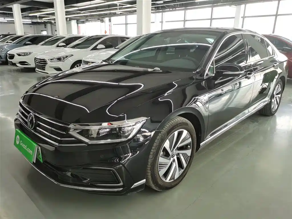 Volkswagen Magotan GTE Plug-in Hybrid 2022 GTE Luxury фото 2