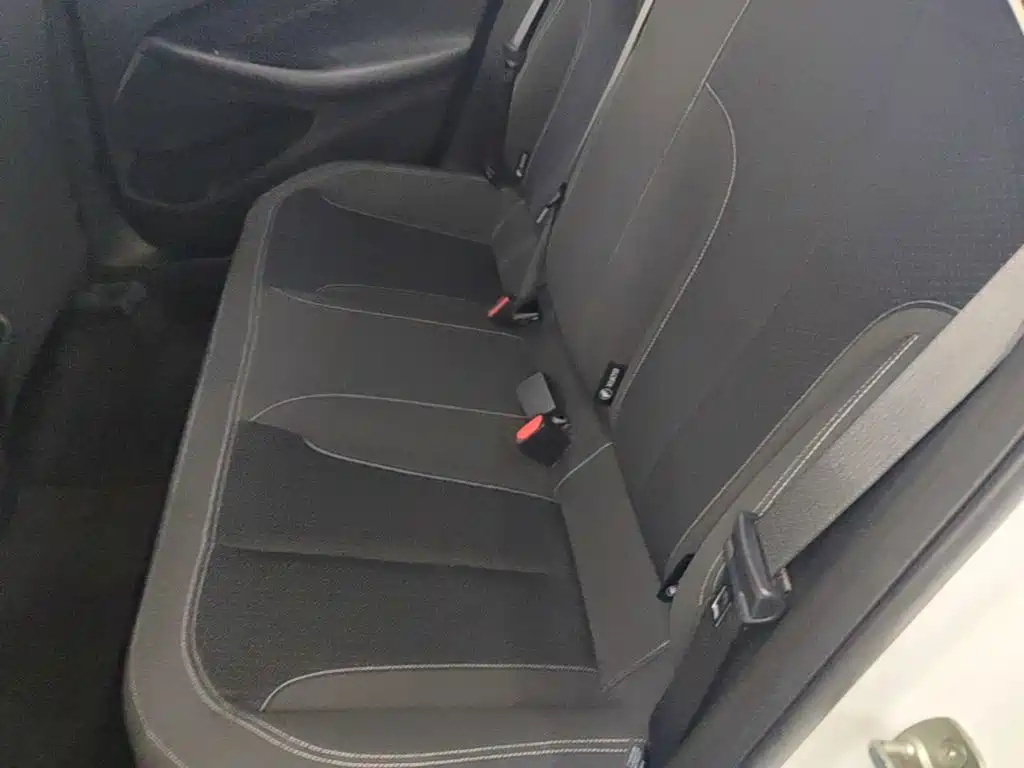 Фото 17 - Buick Verano