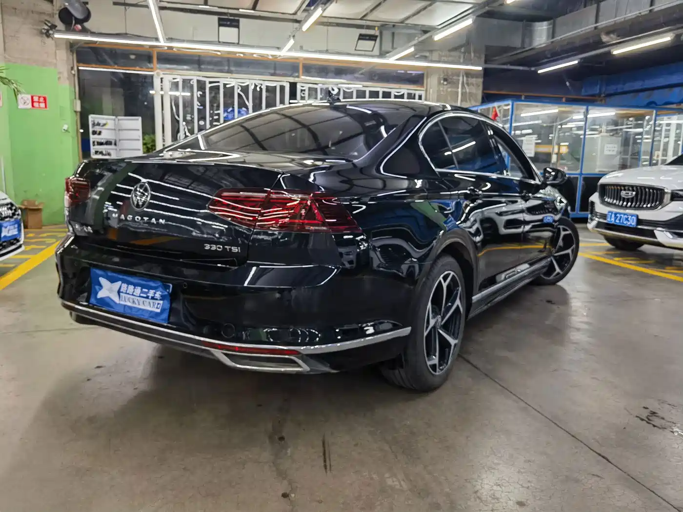 Volkswagen Magotan 2026 2025 Facelift II Public Edition 330TSI DSG Luxury