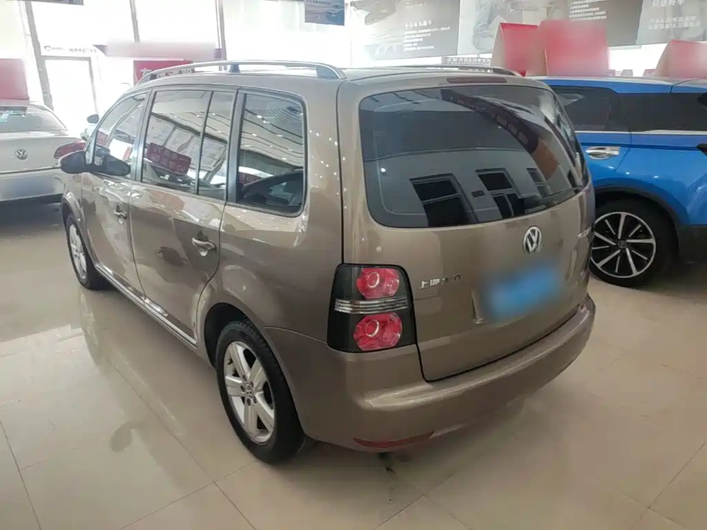 Volkswagen Touran 2016 2015 1.4T DSG Comfort Edition 5-seater