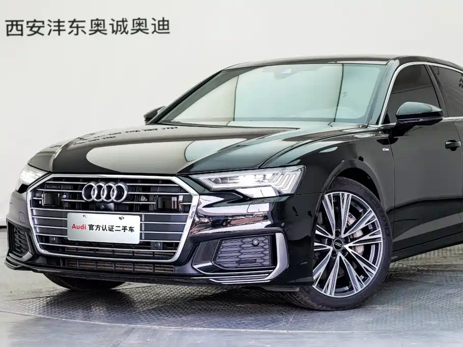 Фото 23 - Audi A6L
