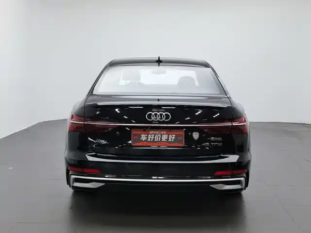 Audi A6L 2024 45 TFSI Premium Dynamic — фото 4