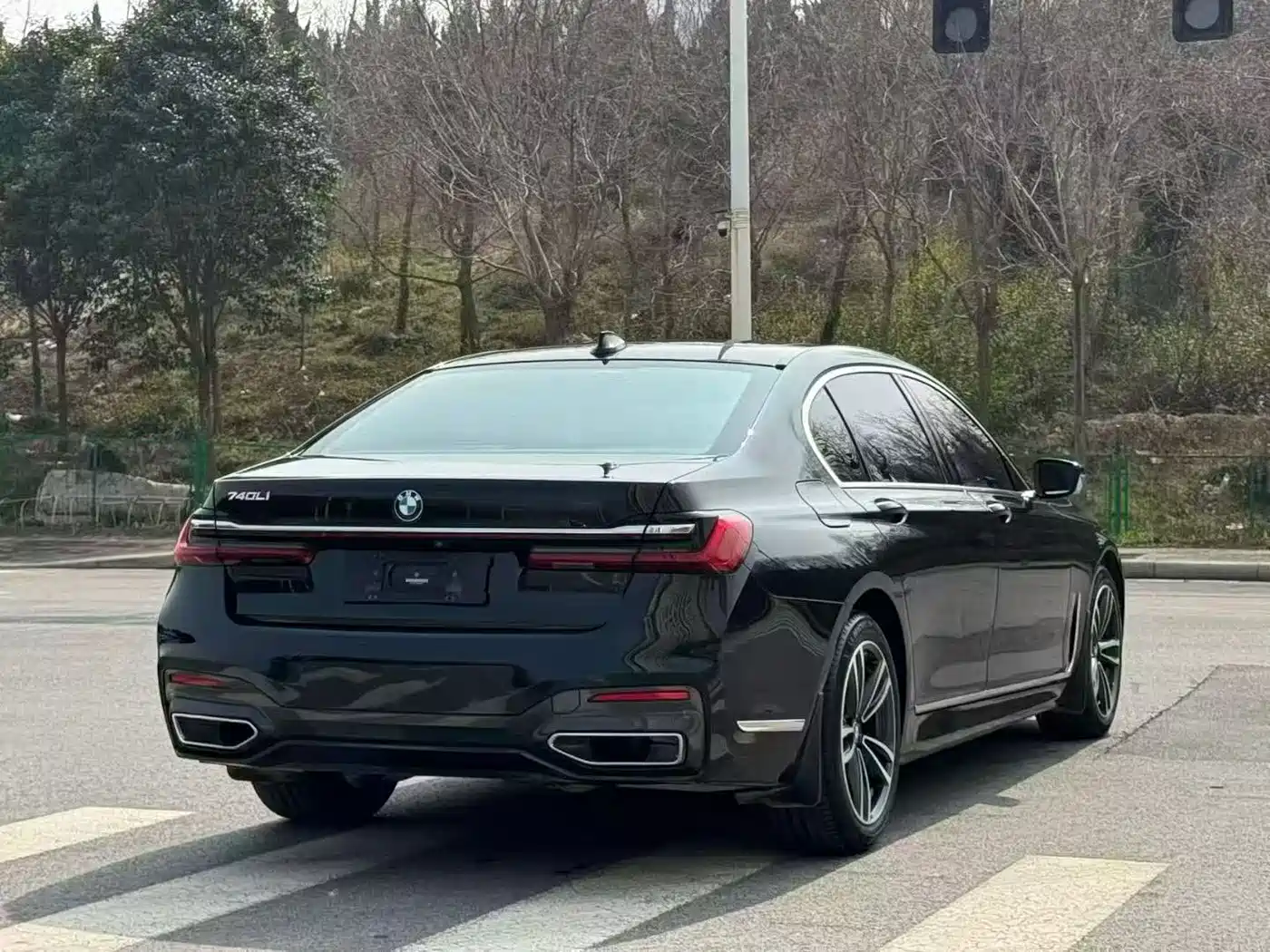 BMW 7 Series 2019 730Li M Sport Package фото 9