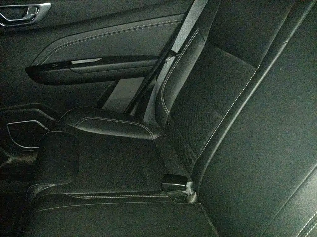 Photo 14 - Geely Vision X3