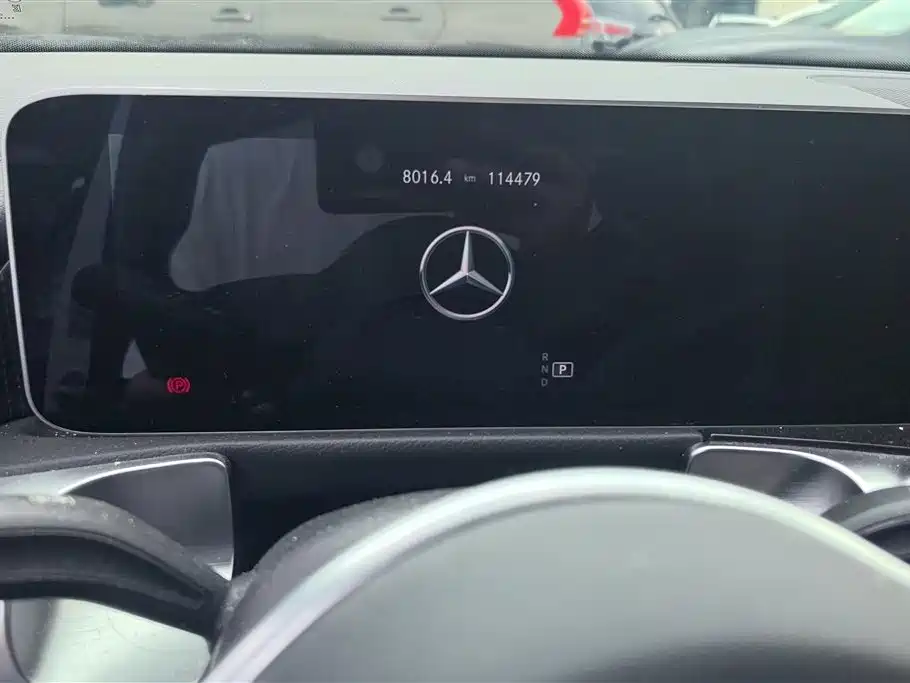 Mercedes-Benz GLB 2020 GLB 200 Dynamic фото 14