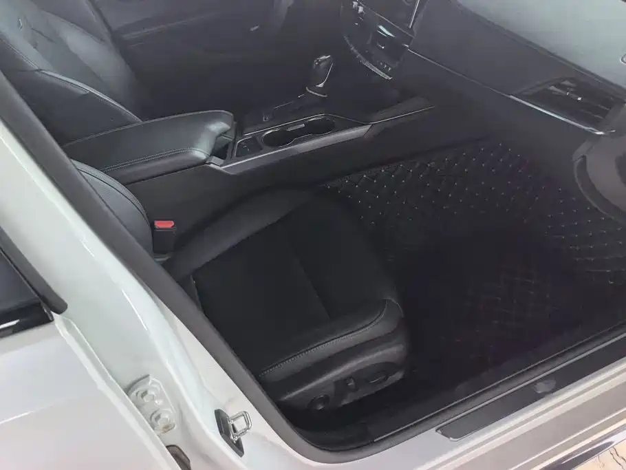 Cadillac CT4 2023 2023 25T Luxury Model