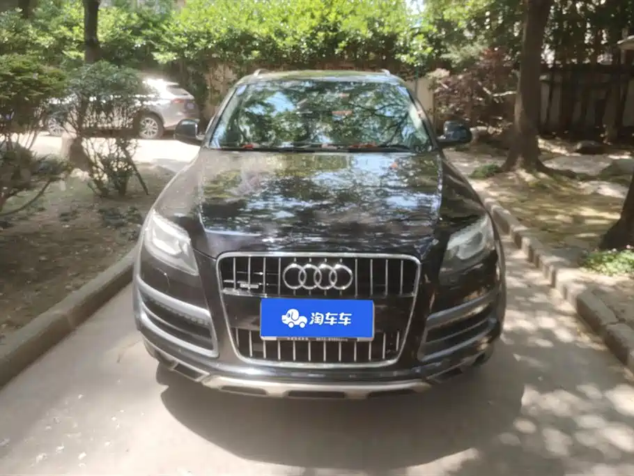 Audi Q7 2015 40 TFSI Classic Edition фото 2