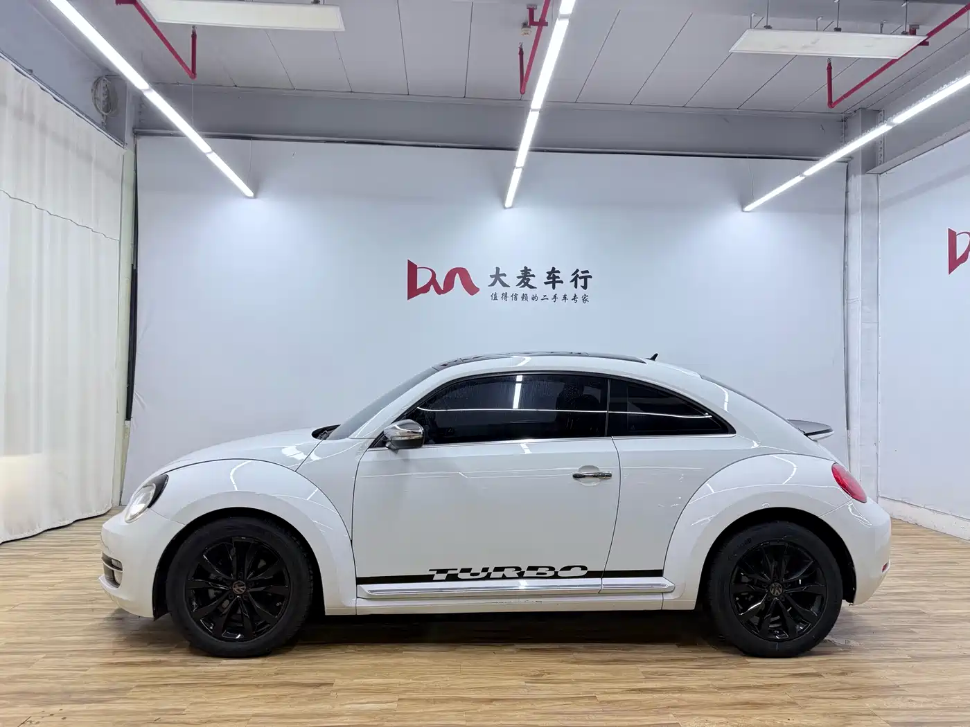 Volkswagen Beetle 2015 280TSI фото 4