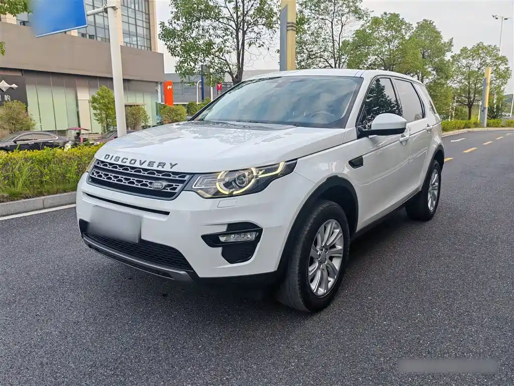 Land Rover Discovery Sport 2018 240PS SE Edition фото 2