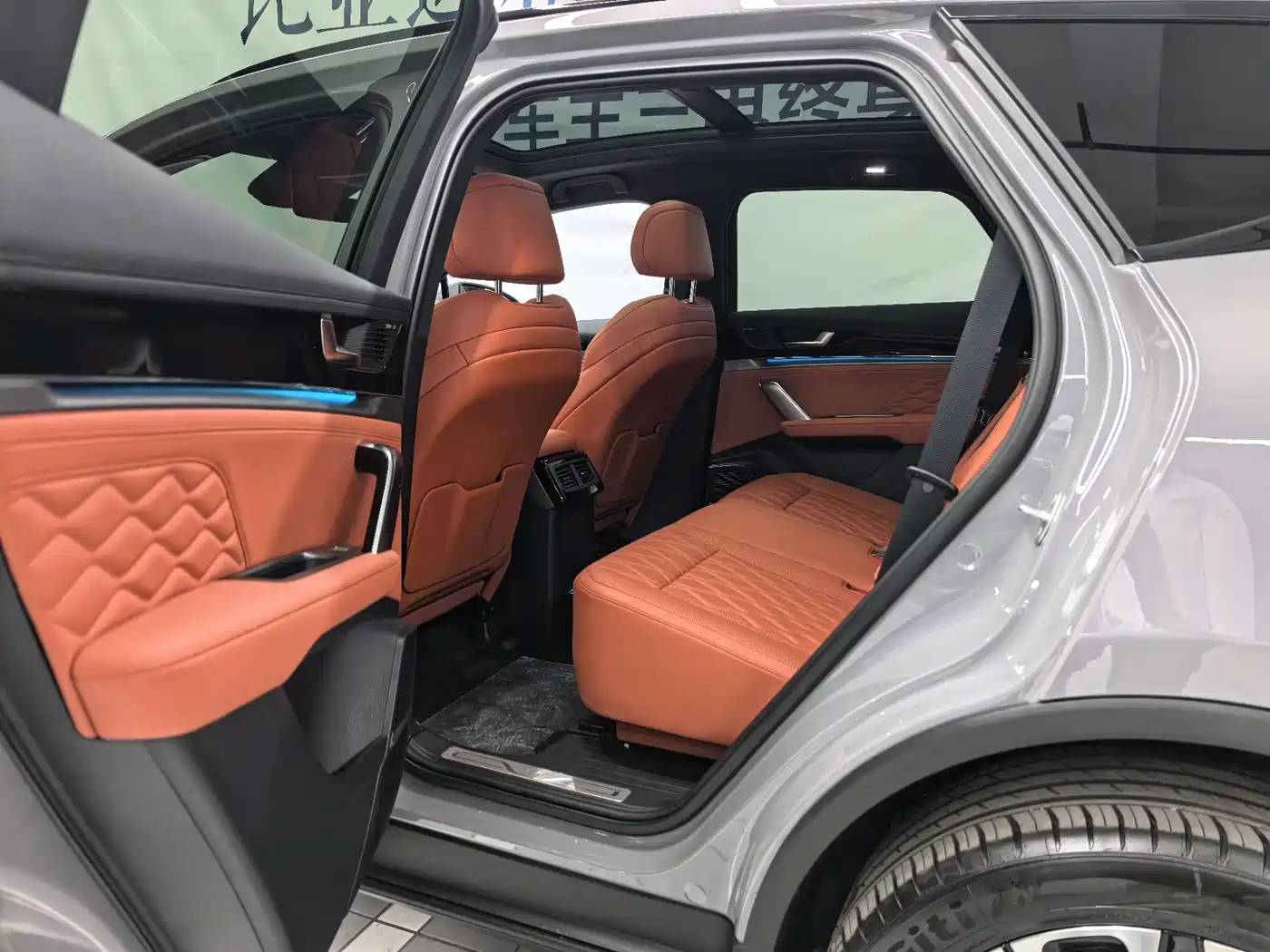 BYD Tang New Energy 2026 Smart Drive Edition DM-i 160KM Premium фото 8