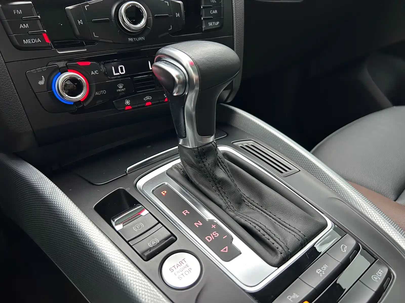 Фото 24 - Audi Q5