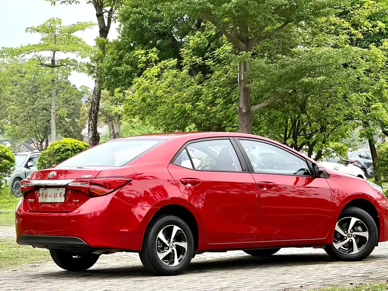 Toyota Levin 2017 Facelift 185T CVT Elite (China V) фото 7