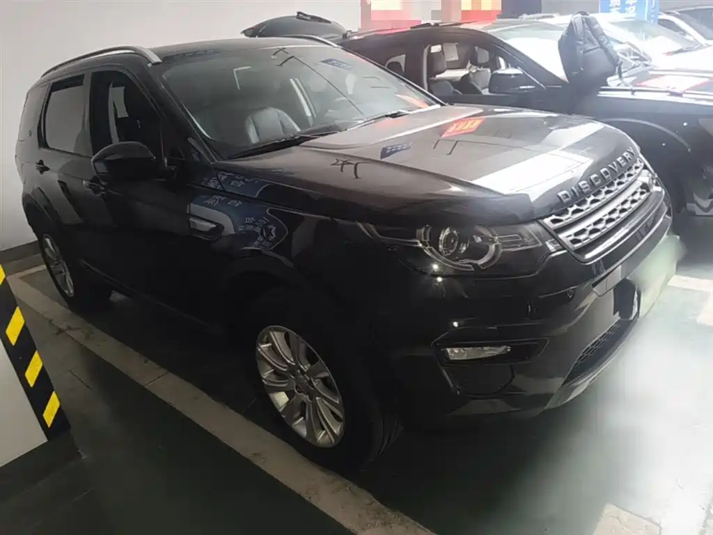 Land Rover Discovery Sport 2018 240PS SE Edition фото 4