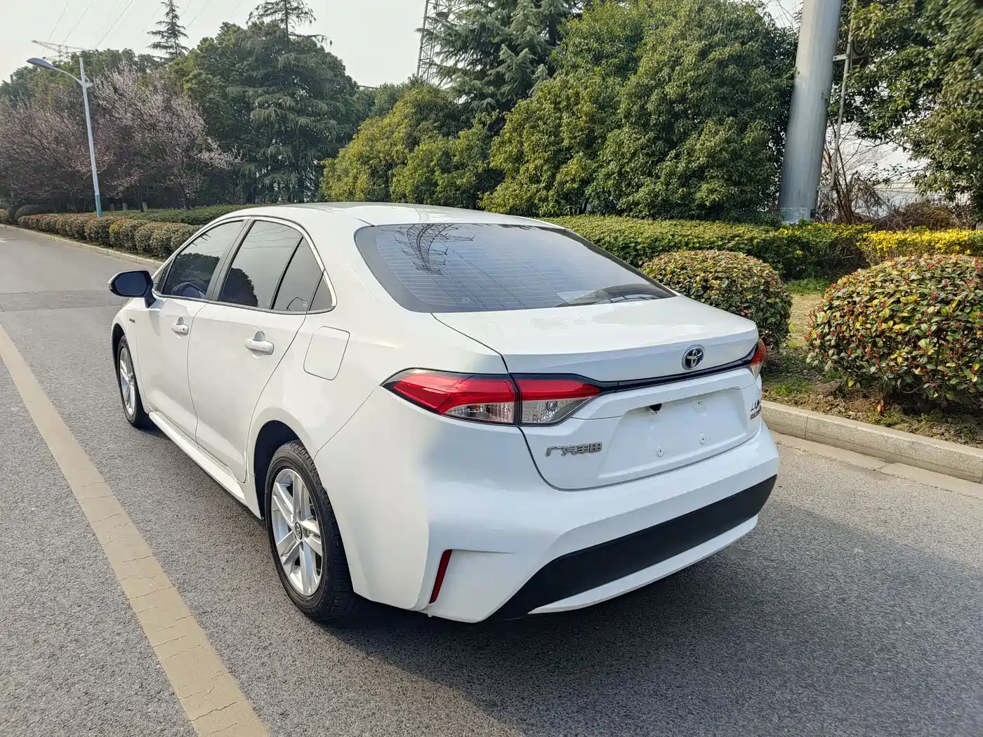 Toyota Levin 2022 Dual Engine 1.8H E-CVT Progressive Edition фото 6