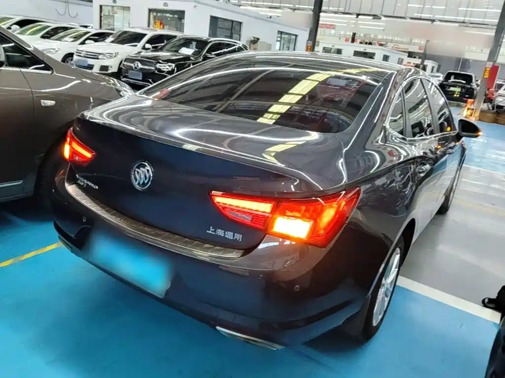 Buick Verano 2015 2015 Sedan 20T Dual-clutch Leading