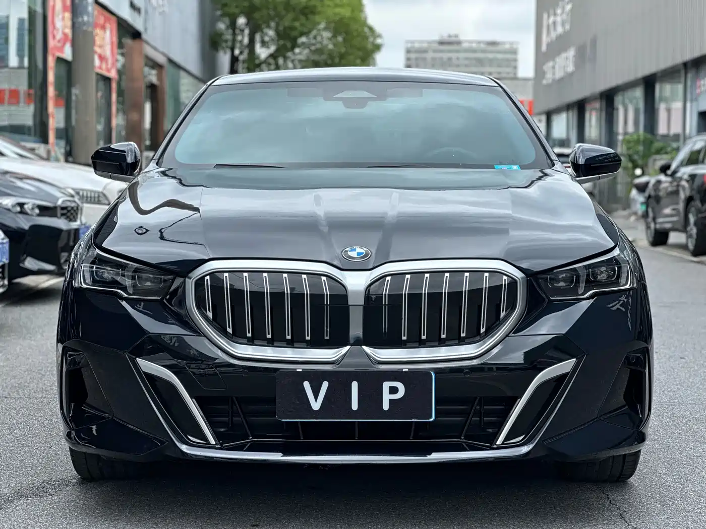BMW 5 Series 2024 525Li M Sport Package фото 2