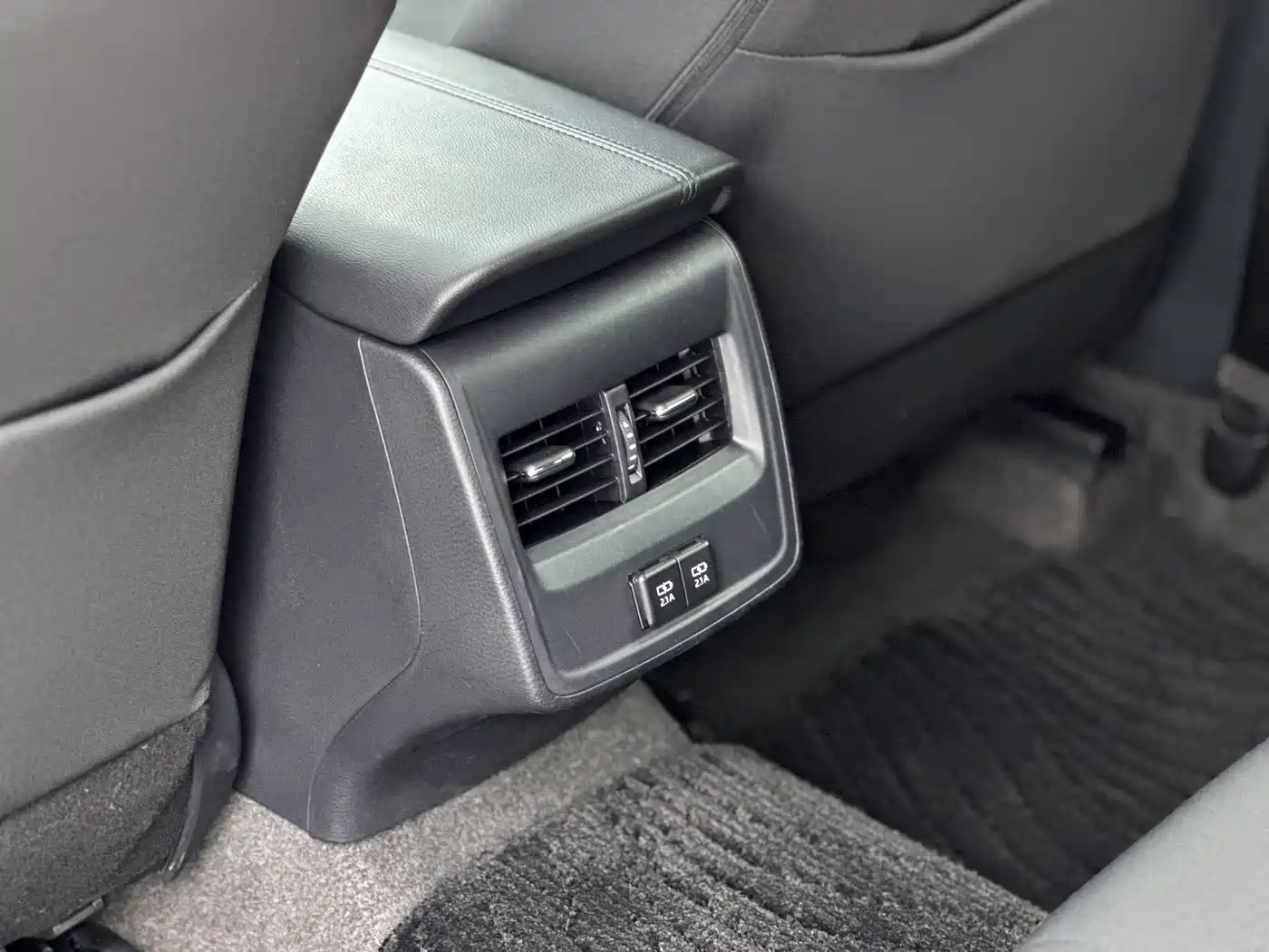 Toyota Avalon 2019 2.0L Progressive Edition (China VI) фото 6