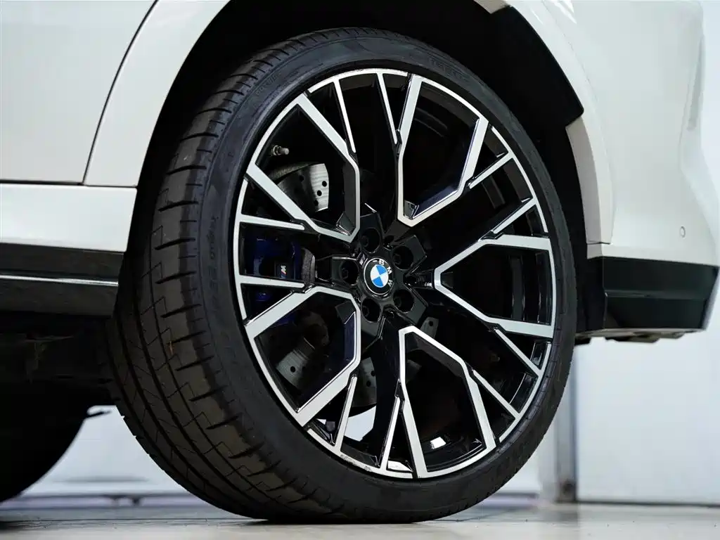 BMW X6 M 2022 X6 M фото 53