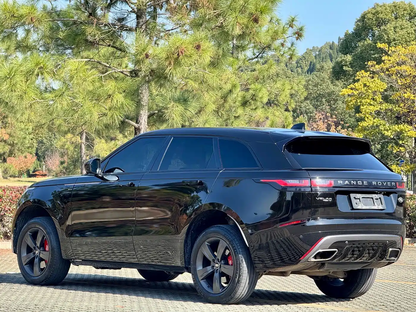 Land Rover Range Rover Velar 2017 P380 R-DYNAMIC S фото 16