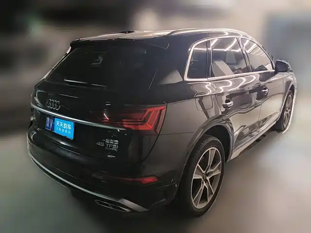 Audi Q5L 2022 45T Luxury Dynamic — фото 5