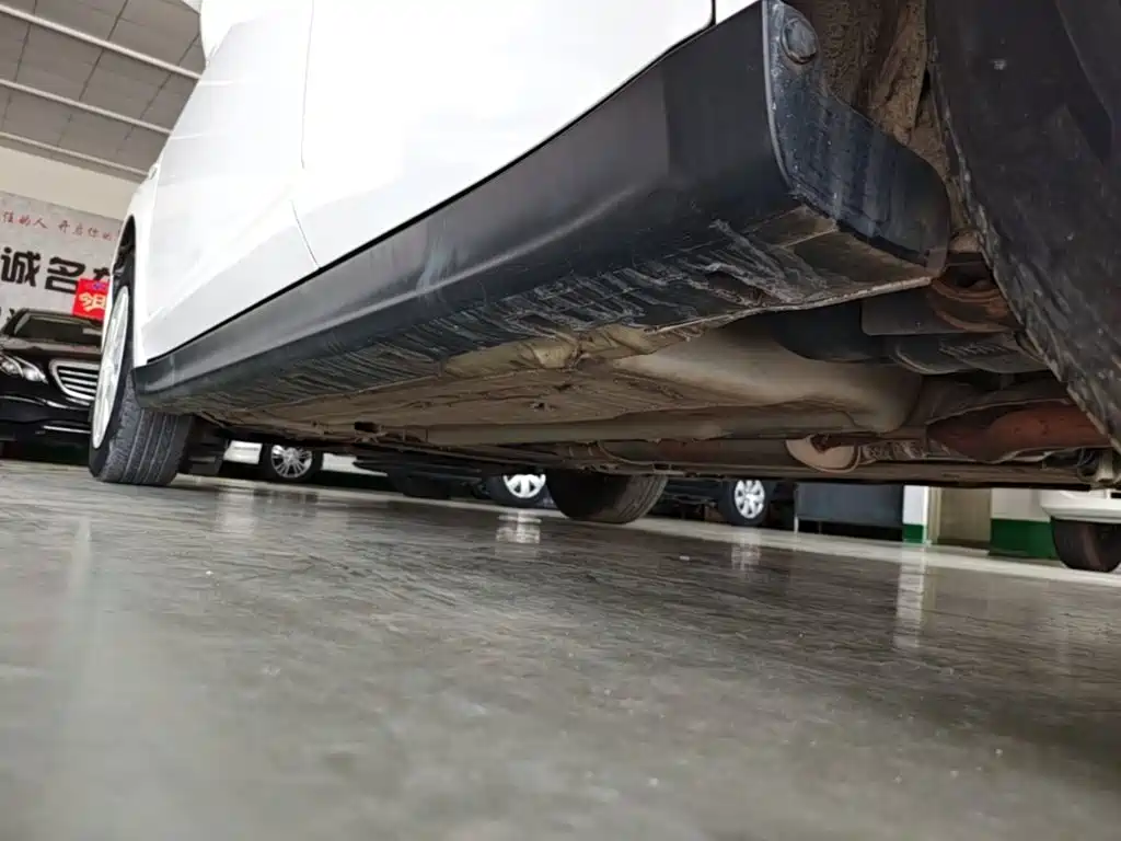 Venucia R50 2016 2016 Model 1.6L Automatic Elite Edition