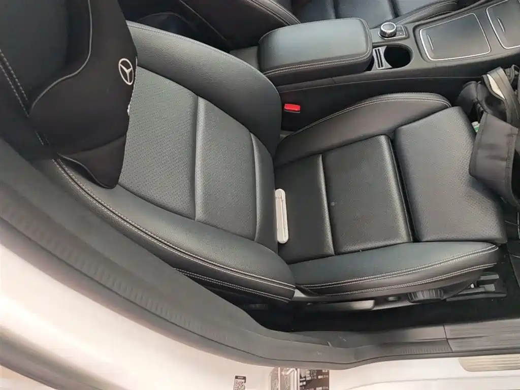 Mercedes-Benz GLA 2019 GLA 200 Dynamic фото 25