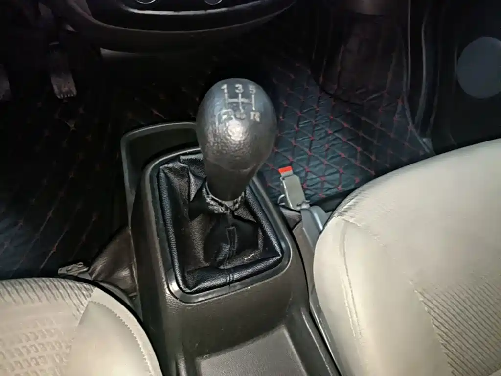 Wuling Motors Wuling Rongguang 2017 2015 1.2L S Base CNG