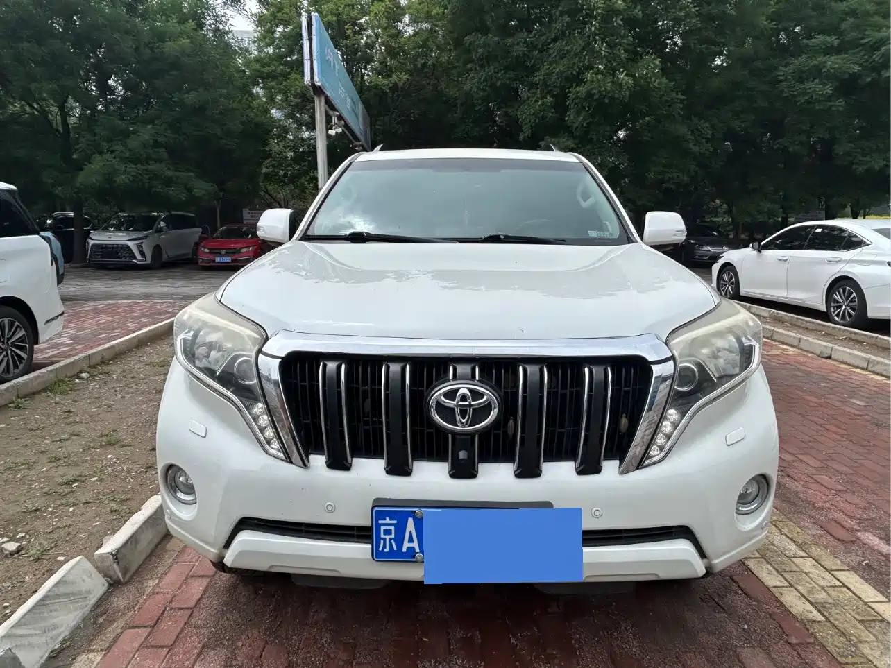 Toyota Prado 2016 3.5L Auto TX-L фото 2