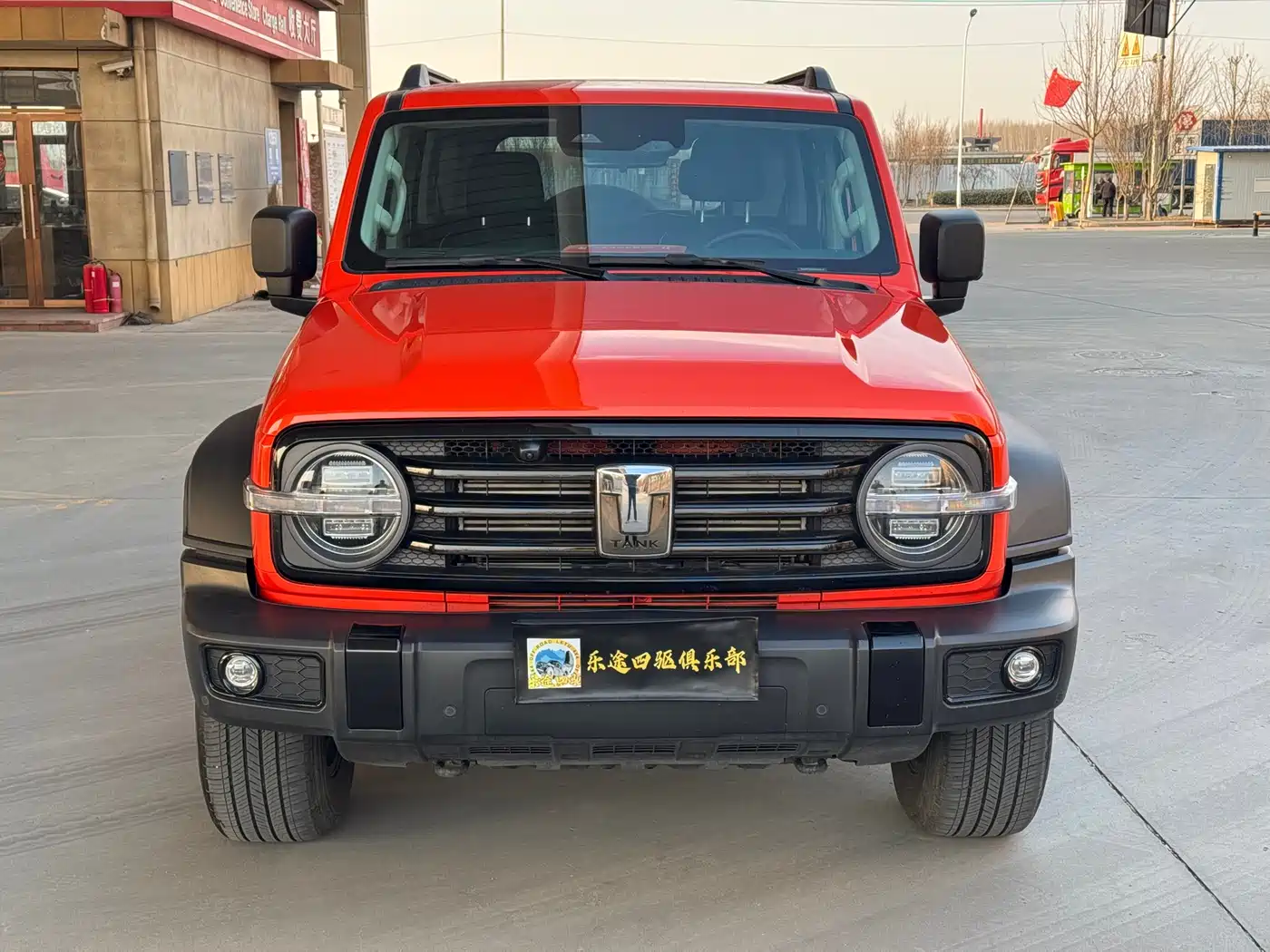 Tank 300 2023 Off-Road Edition 2.0T Conqueror фото 2