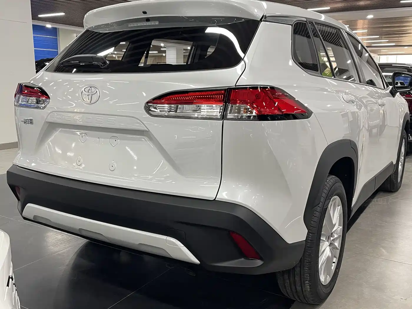 TOYOTA COROLLA SHARP AMPLIFIER