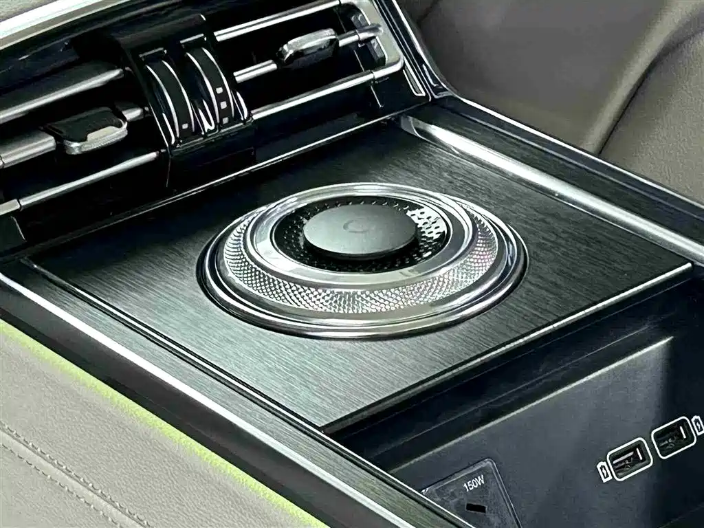 Hongqi H9 2022 3.0T H9+ Excellence Custom Edition фото 15