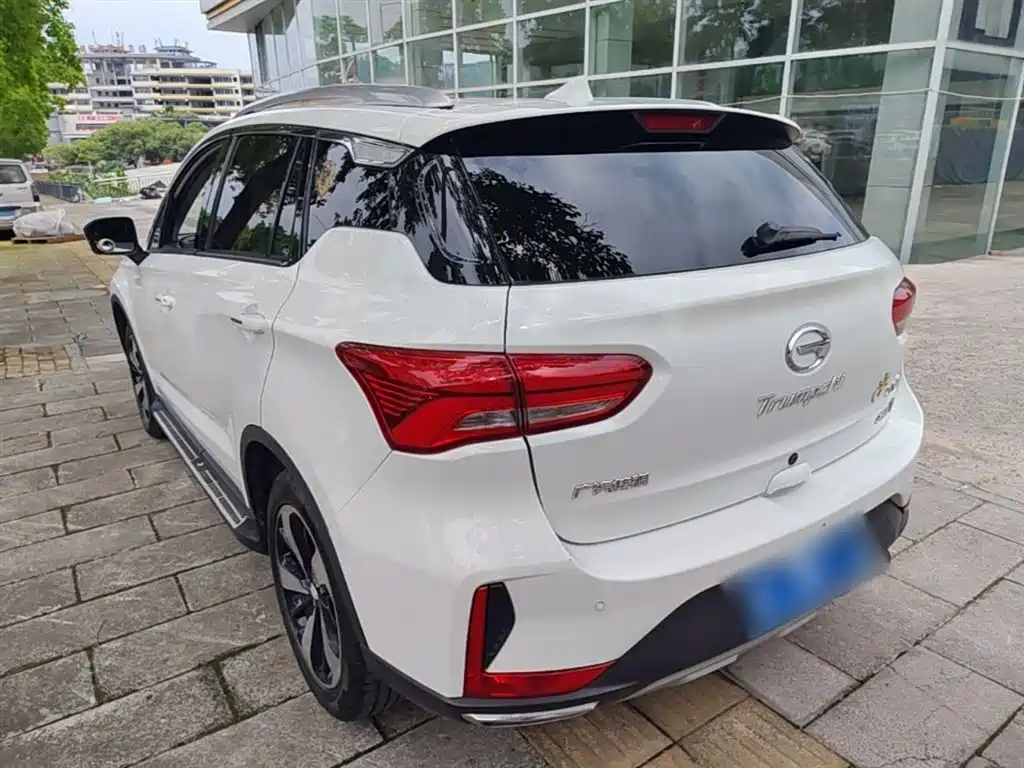 GAC Trumpchi Trumpchi GS4 2018 235T Automatic 2WD Luxury Smart Connect фото 5